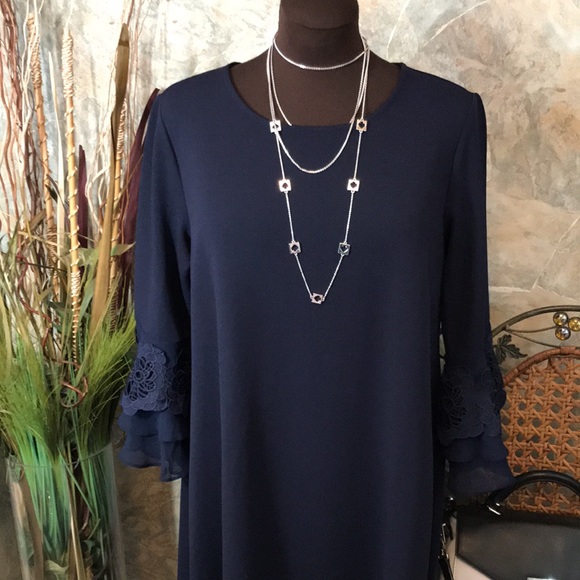 Nina Leonard 🌹 stunning deep rich navy blue dress flowered lace bell sleeve - Picture 10 of 14